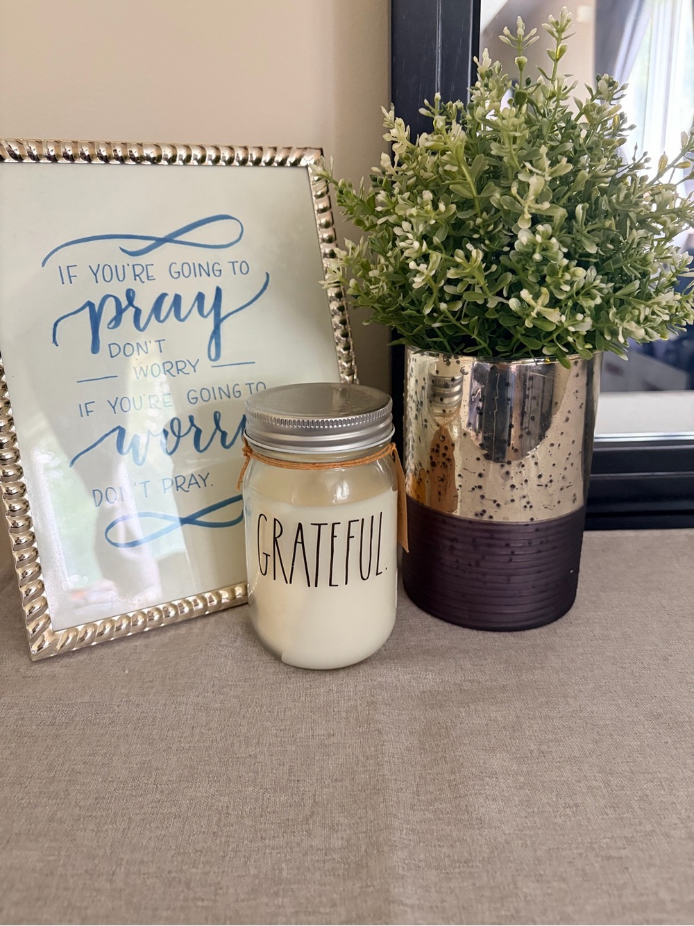 Rae Dunn “GRATEFUL” Scented Mason Jar Candle - Cream